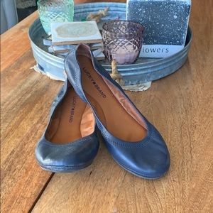 Lucky Brand size 8.5 navy blue ballet flats